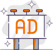 Plakatwand mit "AD"-Schriftzug bei Nacht.